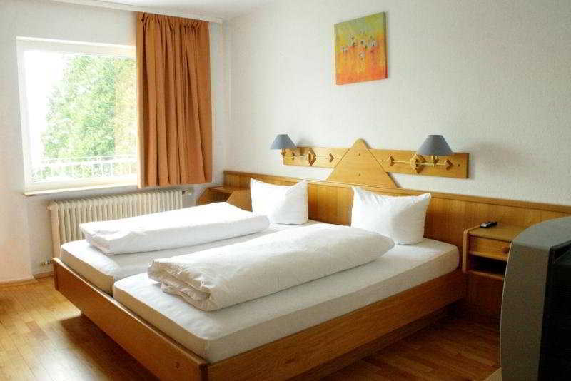 Hotel Eschborner Hof Frankfurt am Main ภายนอก รูปภาพ